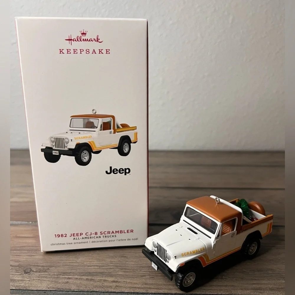 Hallmark New 2019 “1982 Jeep CJ-8 Scrambler”Christmas Ornament 25th series
